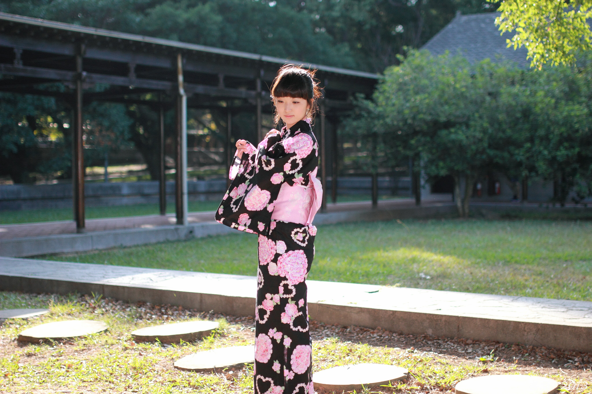 [Beautyleg番外篇]2013-10-20 Lucy东海大学外拍 2